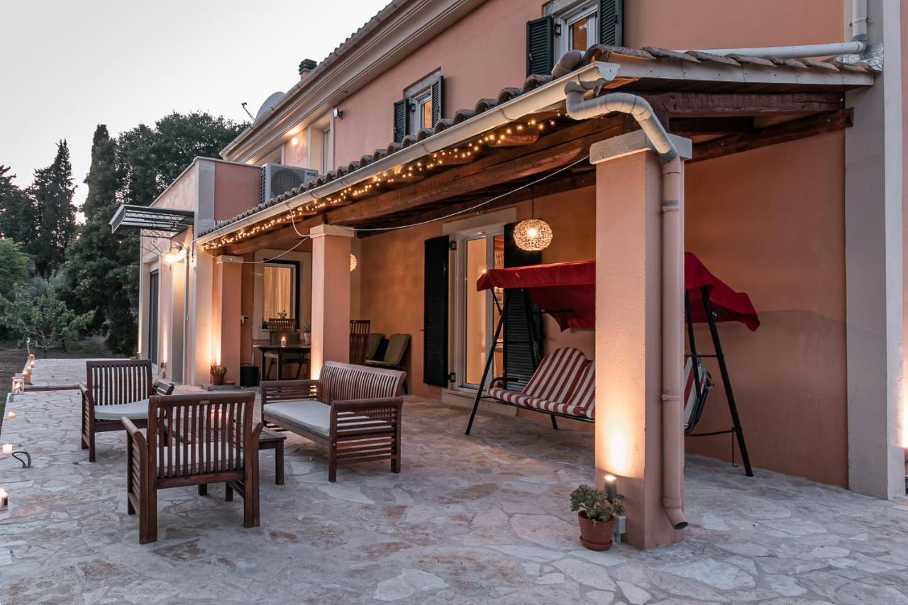 Ktima Loumoumba, Private Villa Гувия Екстериор снимка