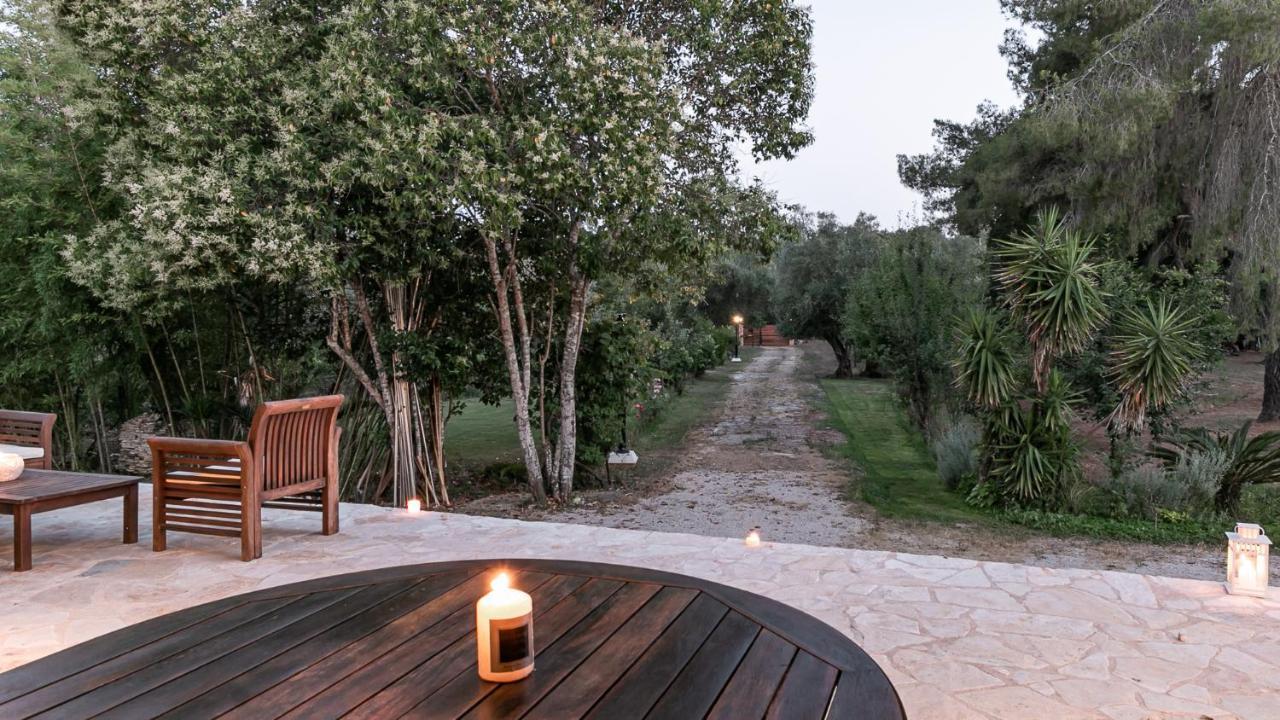 Ktima Loumoumba, Private Villa Гувия Екстериор снимка