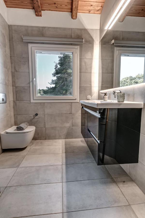 Ktima Loumoumba, Private Villa Гувия Екстериор снимка