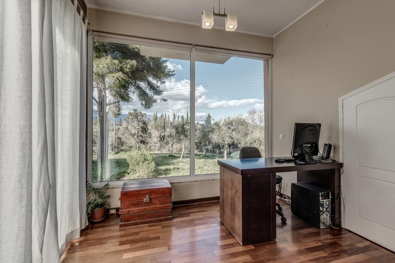Ktima Loumoumba, Private Villa Гувия Екстериор снимка